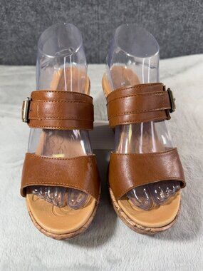 b.o.c. by Born Womens Brown Slide Sandals Wedge Heels Size 8M